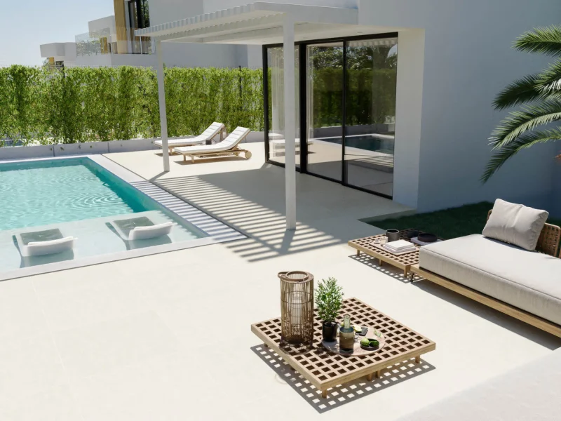 Villa moderna de tres dormitorios con piscina privada en Finestrat