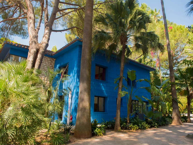 Complejo turístico único compuesto por 5 casas independientes en un jardín tropical de 20.000 m² en Sagra