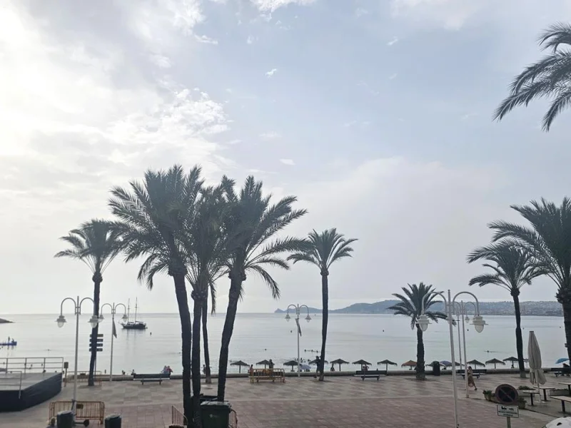 Apartamento en venta en Jávea con vistas al mar y elementos tradicionales
