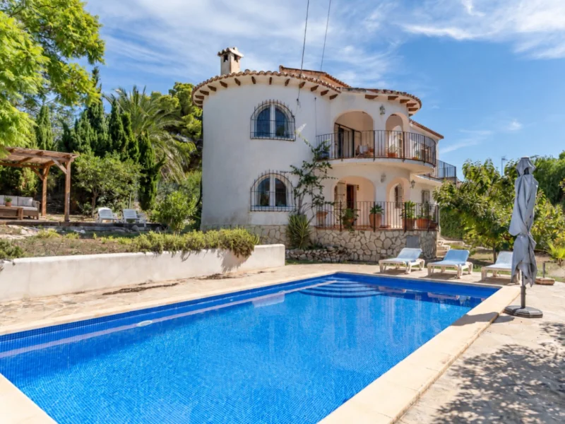 Villa en venta en Jávea, Tosalet con piscina privada