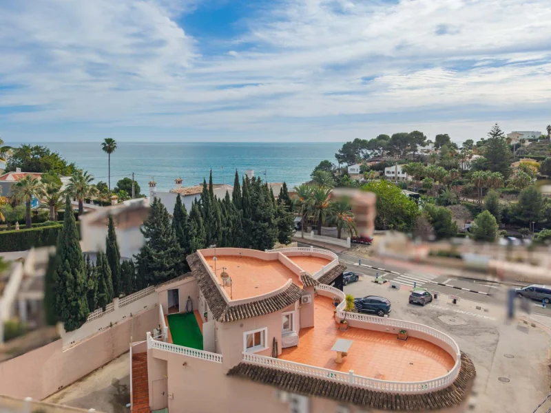 Ático con grandes terrazas en Benissa, La Fustera con vistas al mar