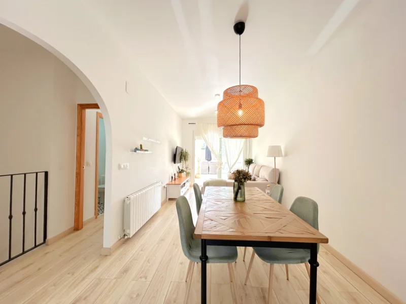 Apartamento en Benitachell con terraza privada y piscina