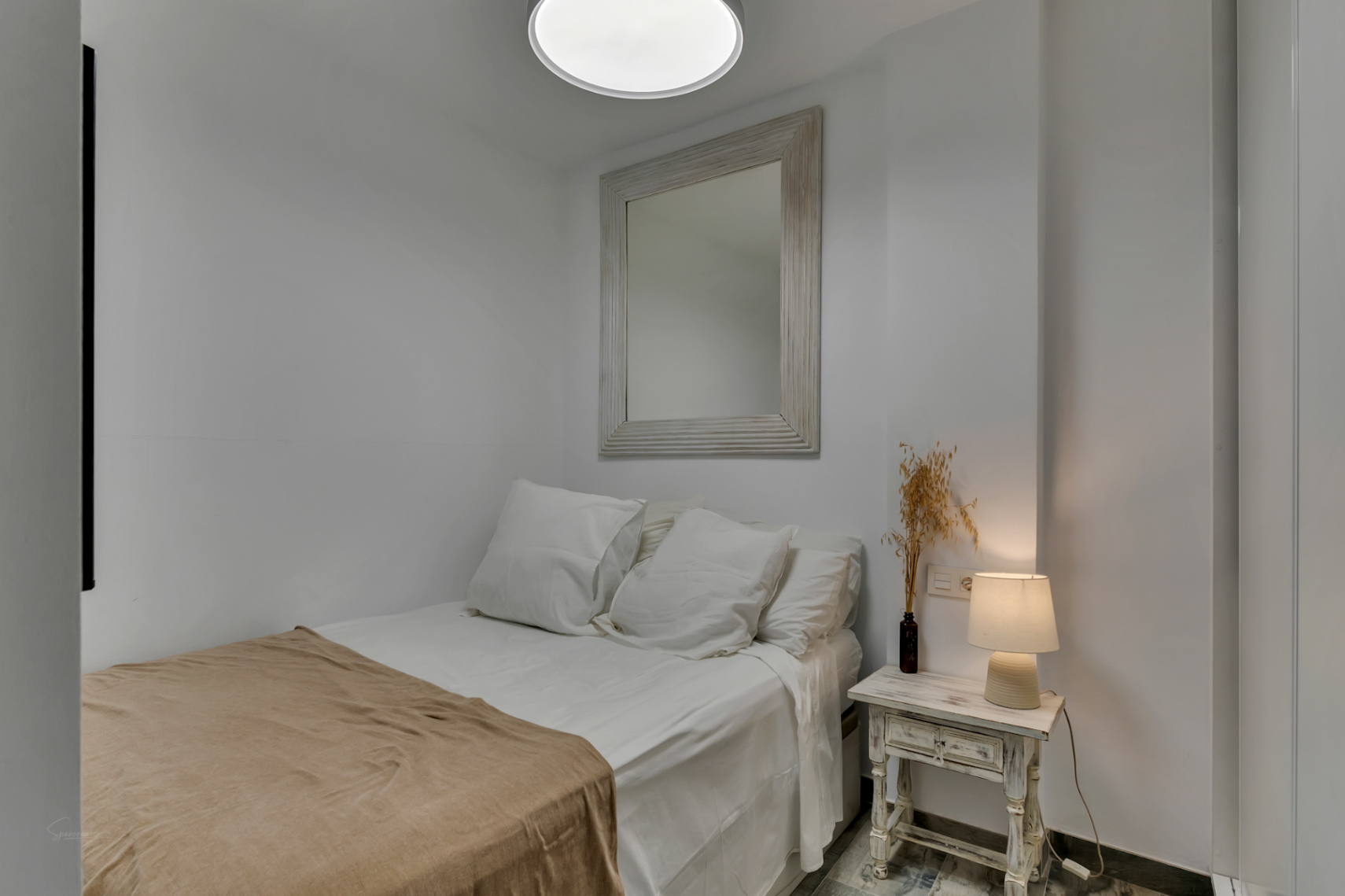 Apartamento en planta baja en Dénia con piscina y terraza privada