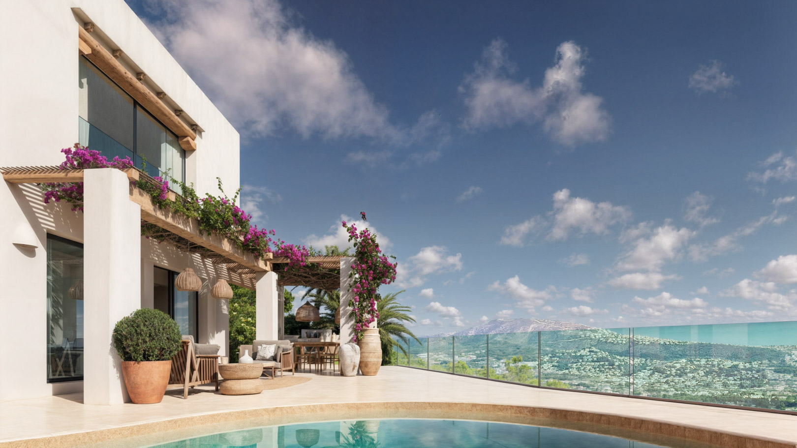 Terraza exterior con piscina, pérgola de madera con buganvillas y zona de estar. Barandillas de cristal ofrecen vistas panorámicas despejadas hacia las montañas.