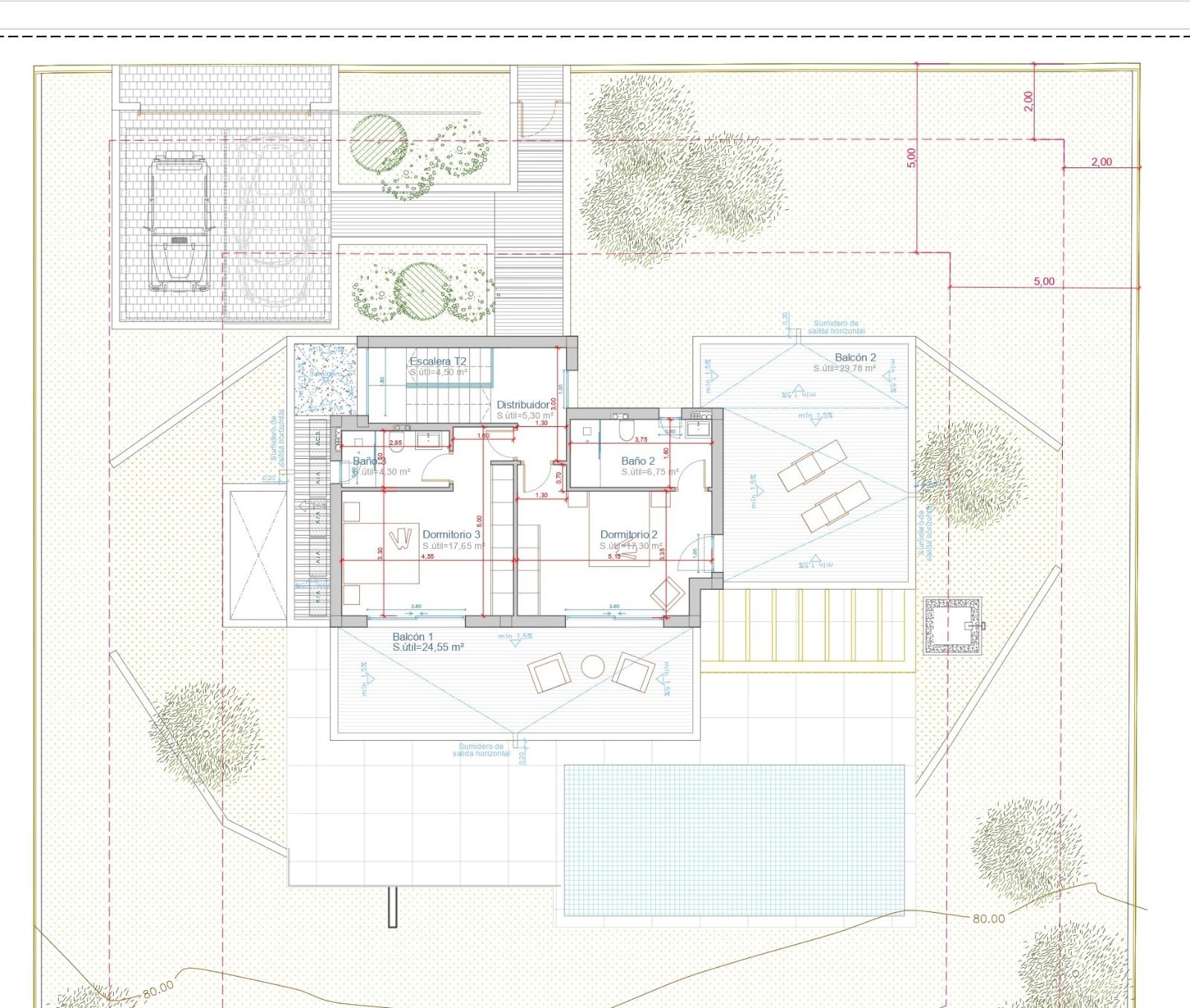 Plano detallado de la planta superior con dos dormitorios, baños en suite y amplios balcones que ofrecen vistas despejadas a la zona de la piscina y jardín.