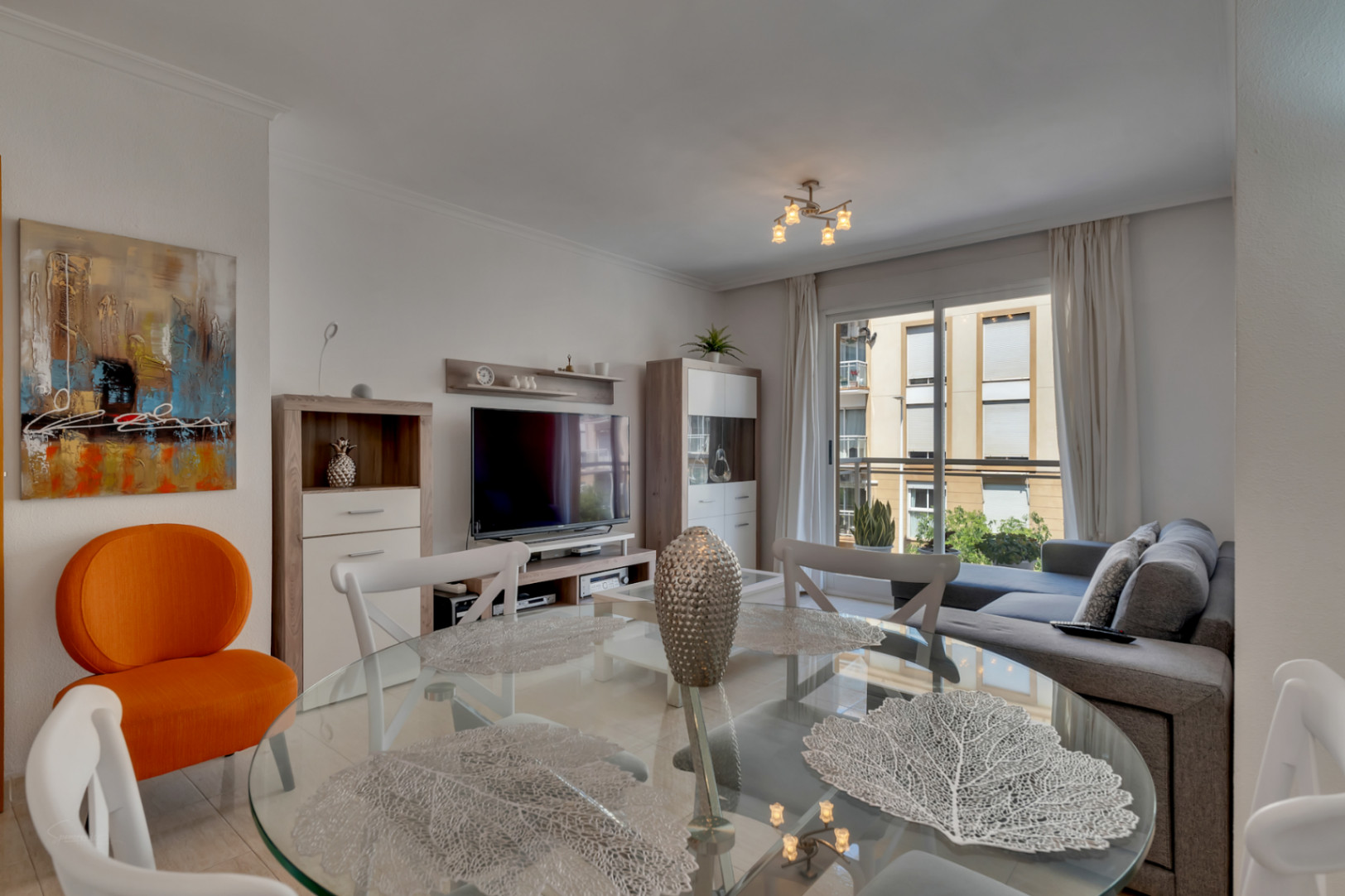Jávea Pueblo: Apartamento 2 Dormitorios, Listo Para Entrar - 265.000€