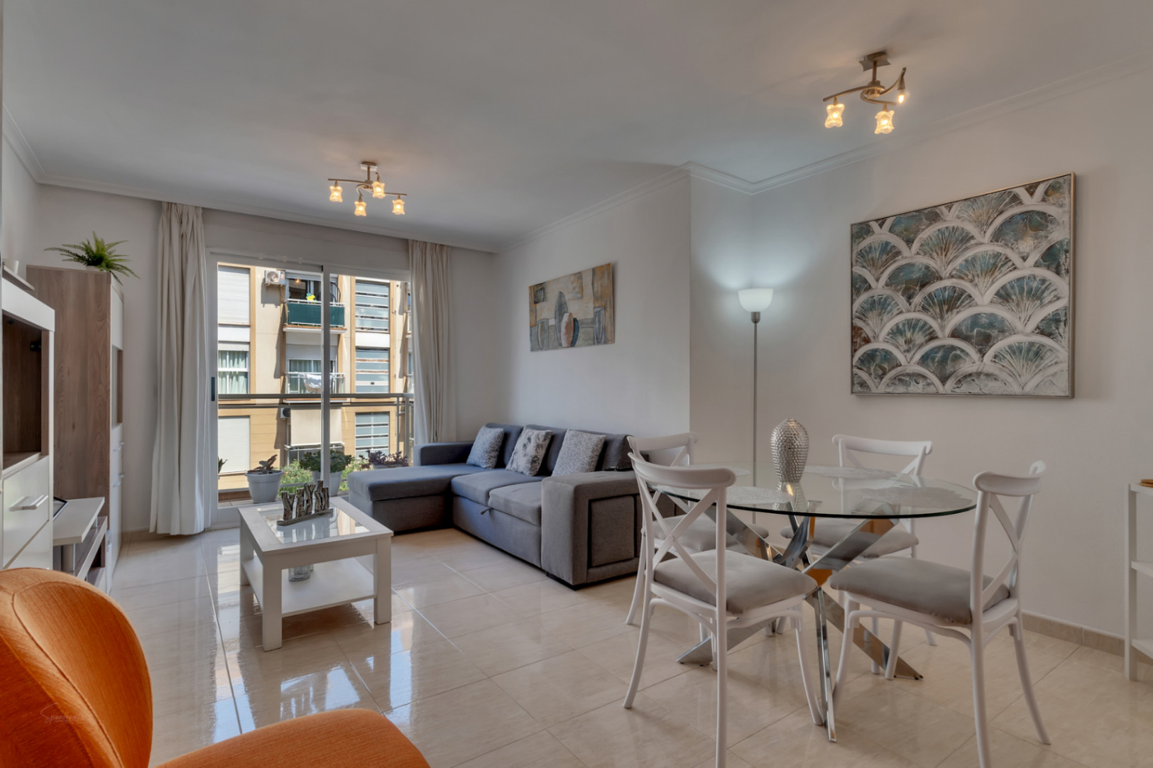 Jávea Pueblo: Apartamento 2 Dormitorios, Listo Para Entrar - 265.000€