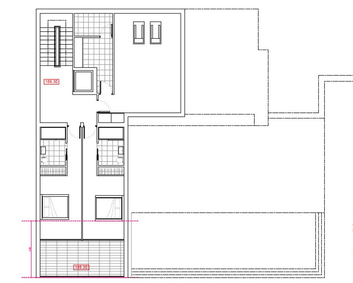 Plano arquitectónico que muestra la distribución de dos dormitorios con baños en suite y acceso a una terraza. Plano arquitectónico que muestra la distribución de dos dormitorios con baños en suite y acceso a una terraza.