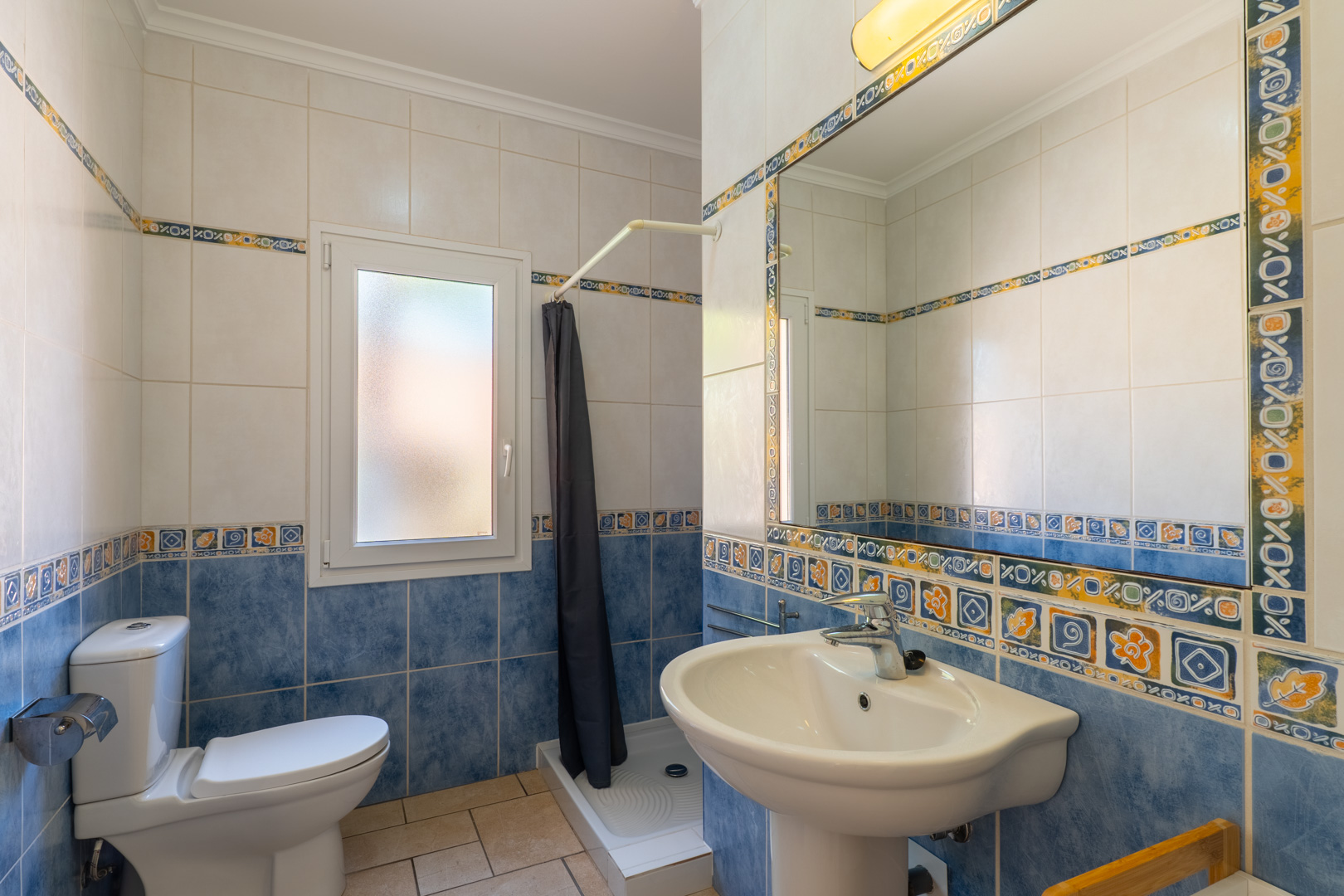 Villa de Lujo en Jávea: 3 Dormitorios, Vistas Increíbles. ¡Oportunidad!