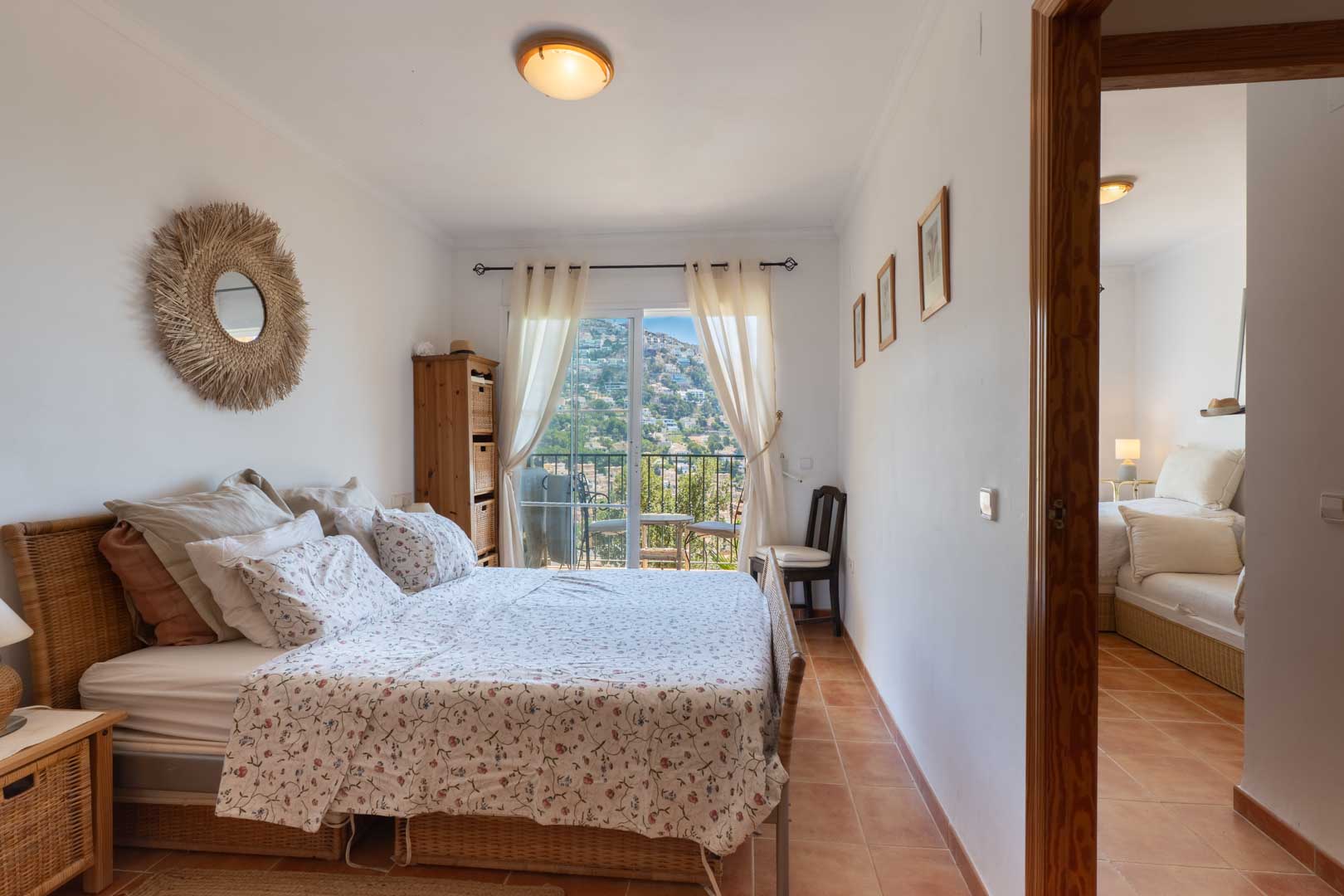 Apartamento en Altea Hills: Espacio y Vistas Exclusivas