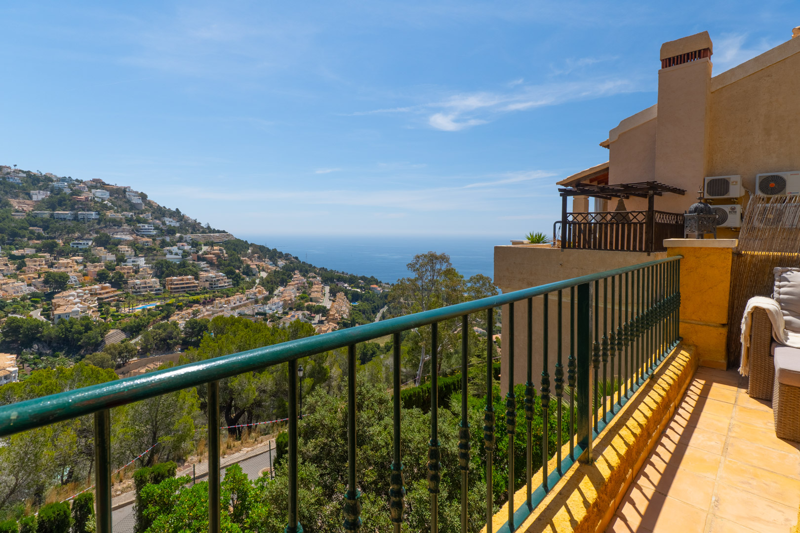 Apartamento en Altea Hills: Espacio y Vistas Exclusivas