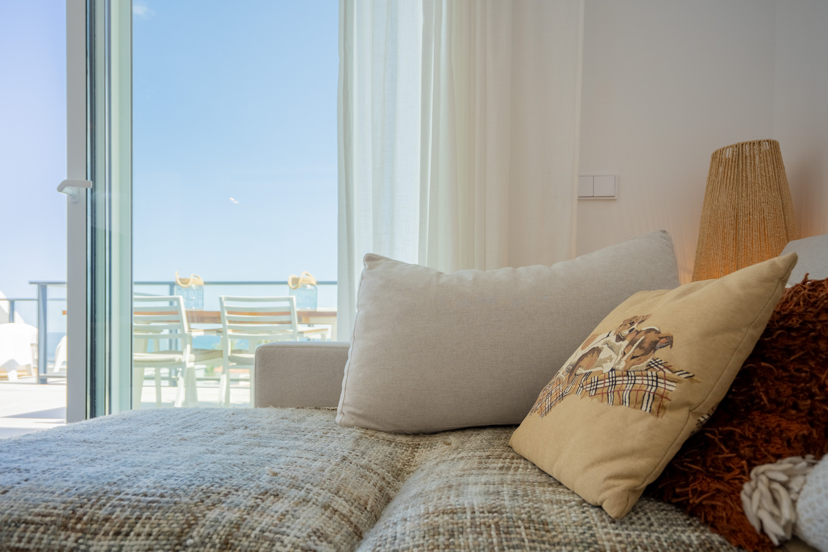 Apartamento Nuevo en Dénia: Lujo y Espacio