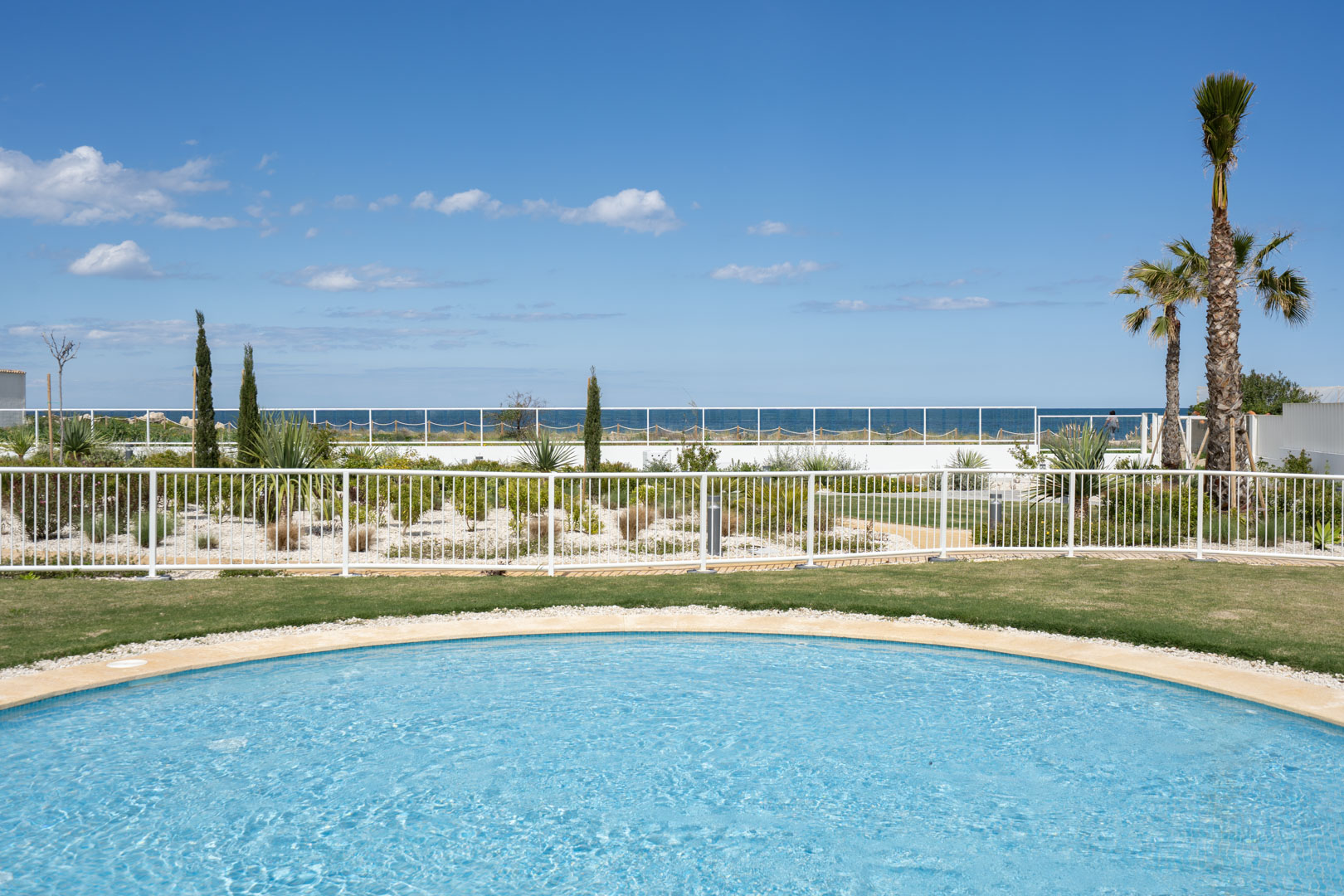 Apartamento Nuevo en Dénia: Lujo y Espacio
