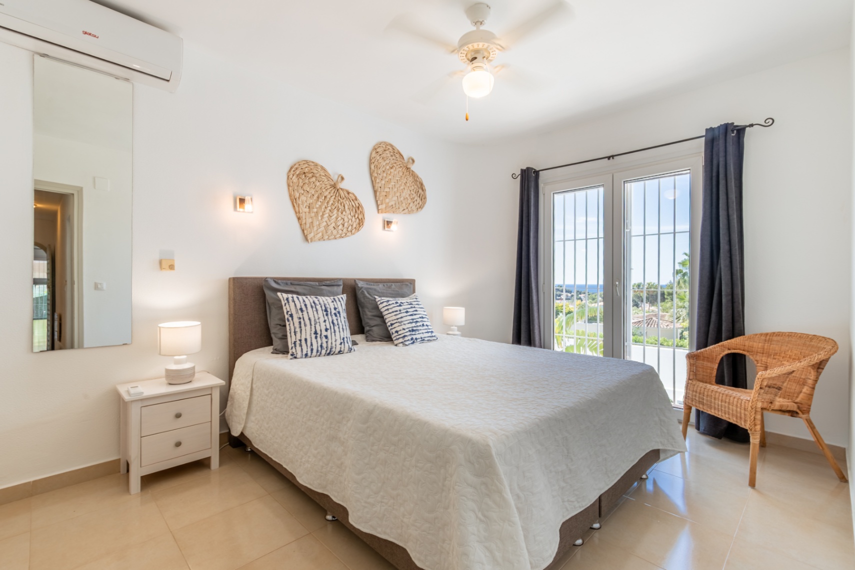 Villa con Piscina en Venta, Moraira