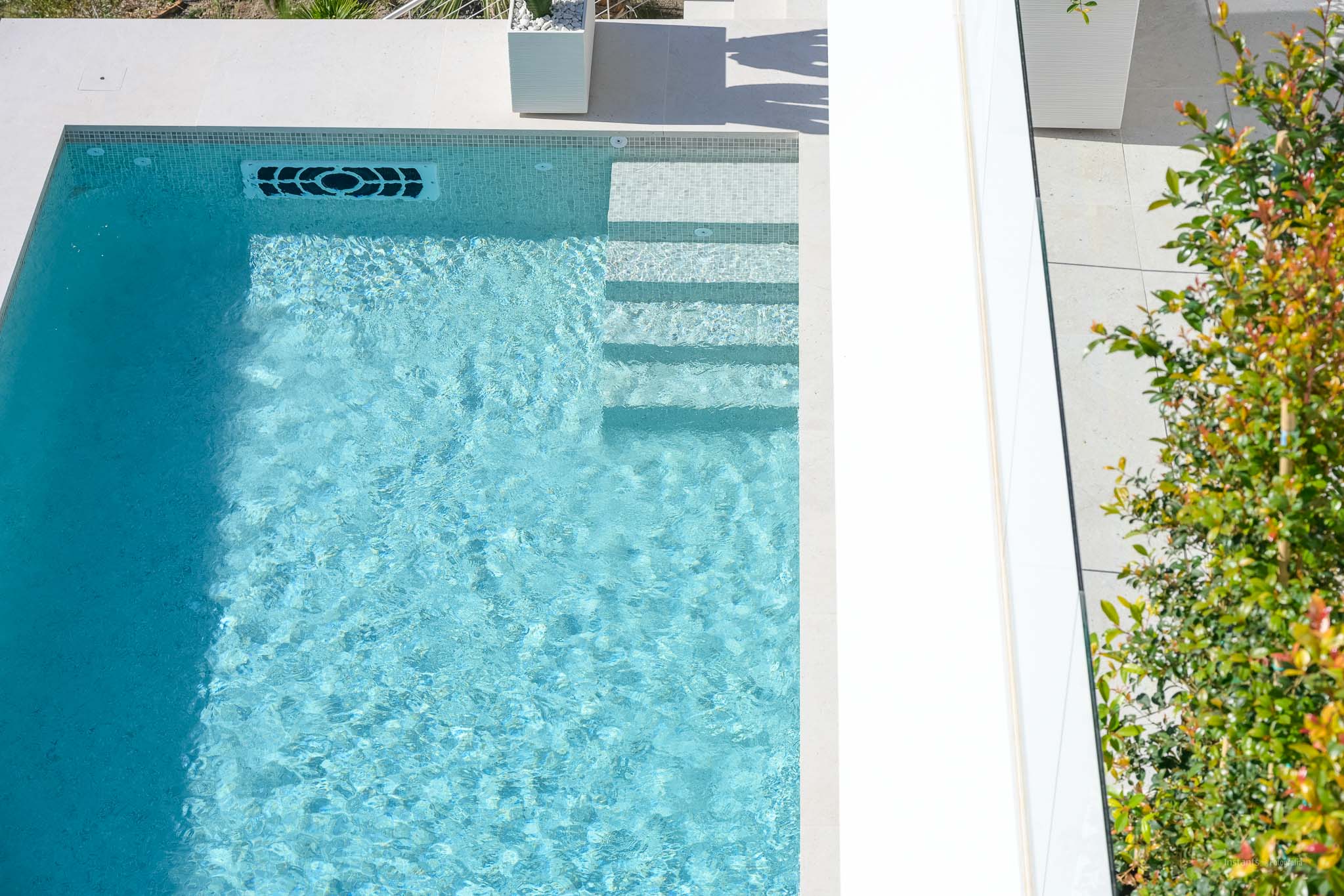 Lujo costero: villa de 4 dormitorios en venta en Altea con vistas al mar y piscina privada