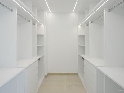 Lujo costero: villa de 4 dormitorios en venta en Altea con vistas al mar y piscina privada