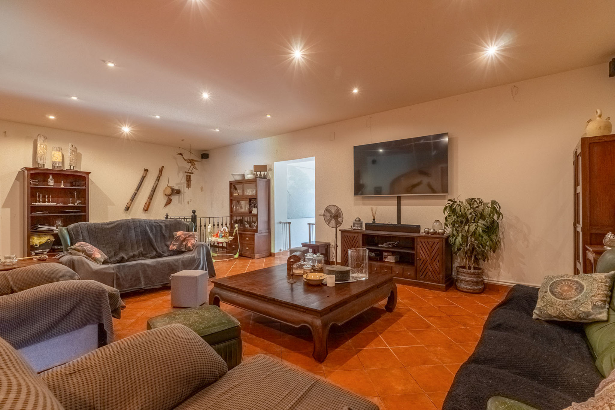 Villa de 5 dormitorios en venta en Ondara con piscina y terreno de 10.000 m2