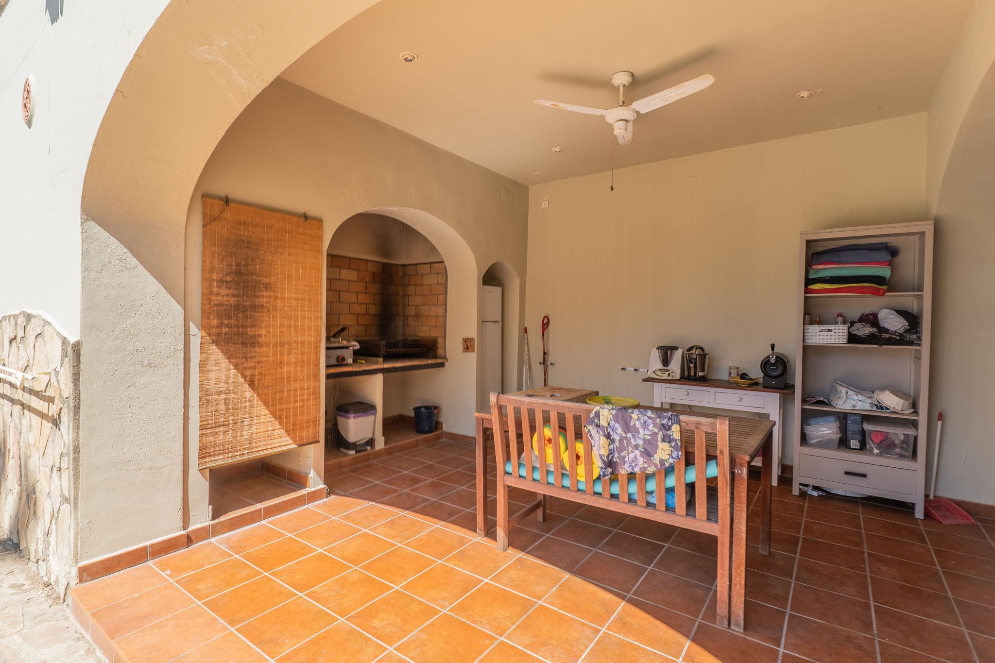 Villa de 5 dormitorios en venta en Ondara con piscina y terreno de 10.000 m2