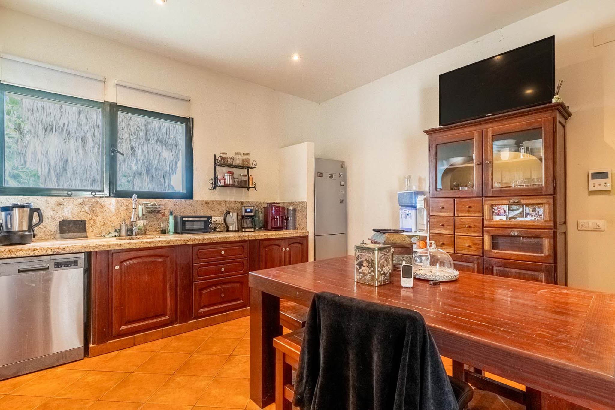 Villa de 5 dormitorios en venta en Ondara con piscina y terreno de 10.000 m2