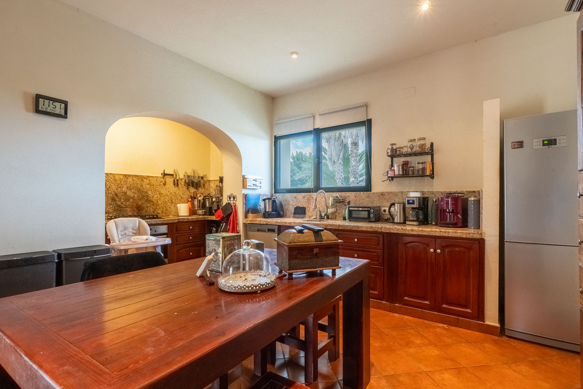 Villa de 5 dormitorios en venta en Ondara con piscina y terreno de 10.000 m2