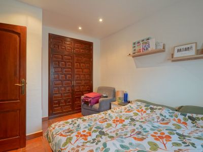 Villa de 5 dormitorios en venta en Ondara con piscina y terreno de 10.000 m2