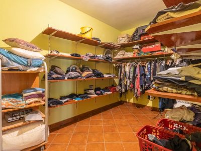 Villa de 5 dormitorios en venta en Ondara con piscina y terreno de 10.000 m2