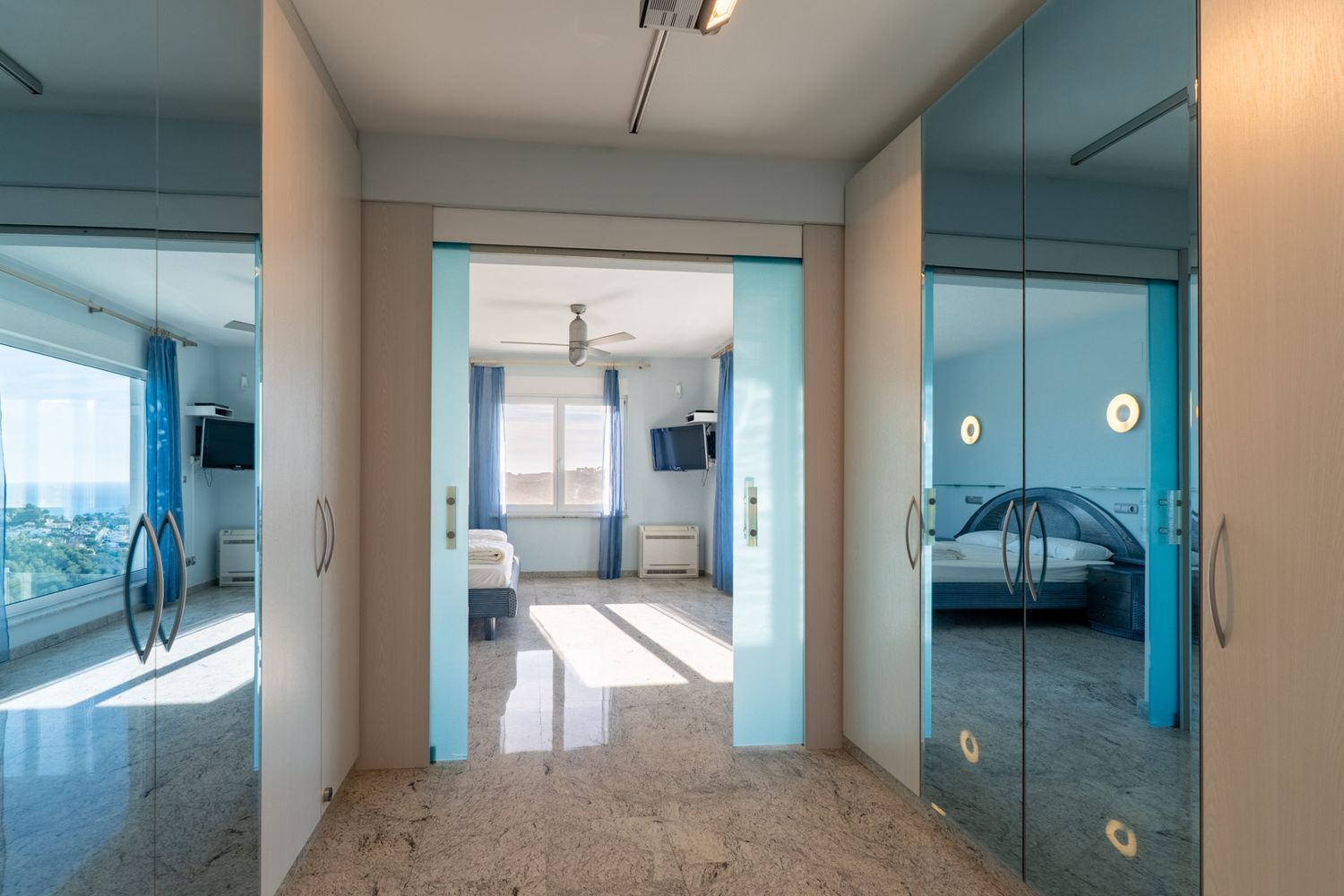 Villa de lujo en venta en Moraira con vistas panorámicas al mar