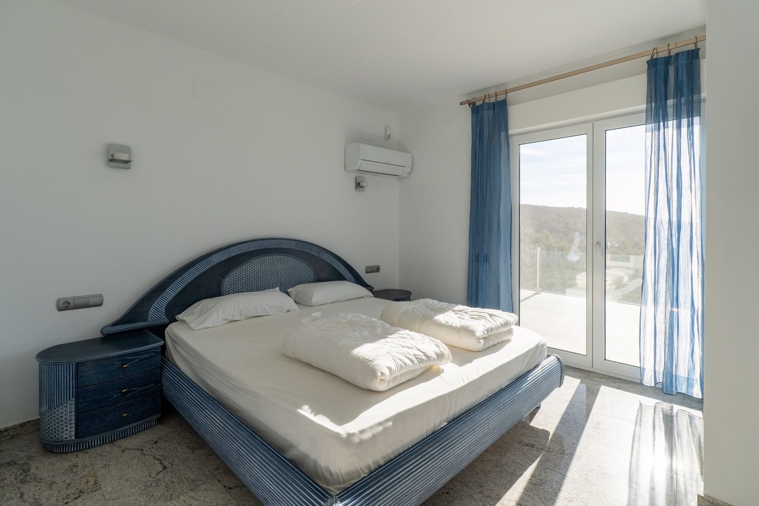 Villa de lujo en venta en Moraira con vistas panorámicas al mar