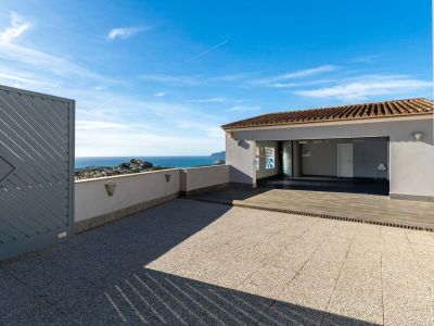 Villa de lujo en venta en Moraira con vistas panorámicas al mar
