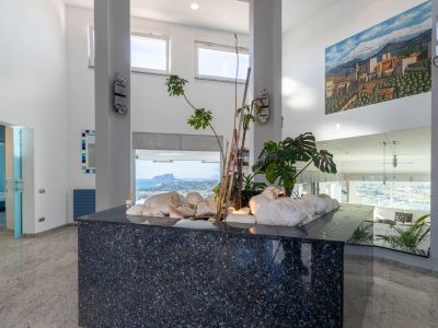 Villa de lujo en venta en Moraira con vistas panorámicas al mar