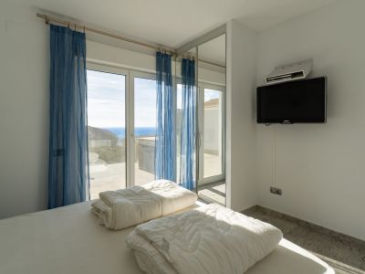 Villa de lujo en venta en Moraira con vistas panorámicas al mar