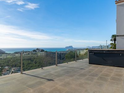 Villa de lujo en venta en Moraira con vistas panorámicas al mar
