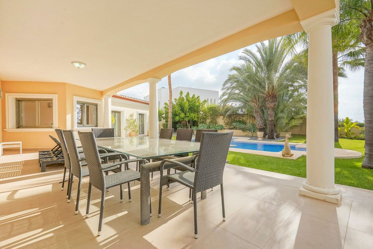 Villa tradicional en Benissa en venta con vistas al mar y al Peñón de Ifach