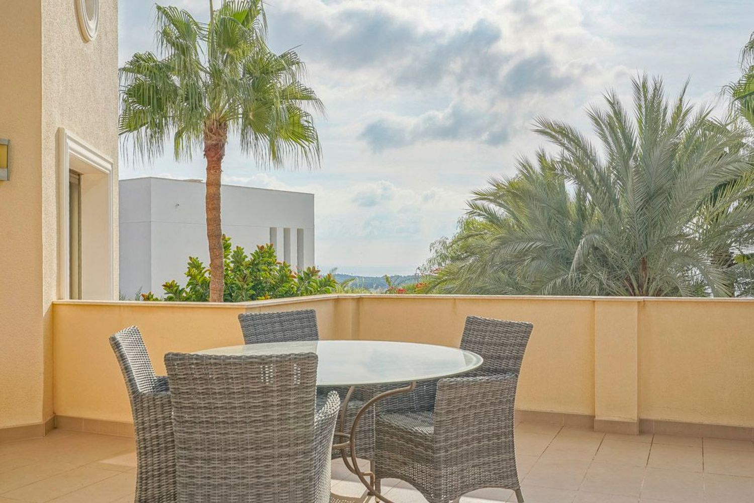 Villa tradicional en Benissa en venta con vistas al mar y al Peñón de Ifach