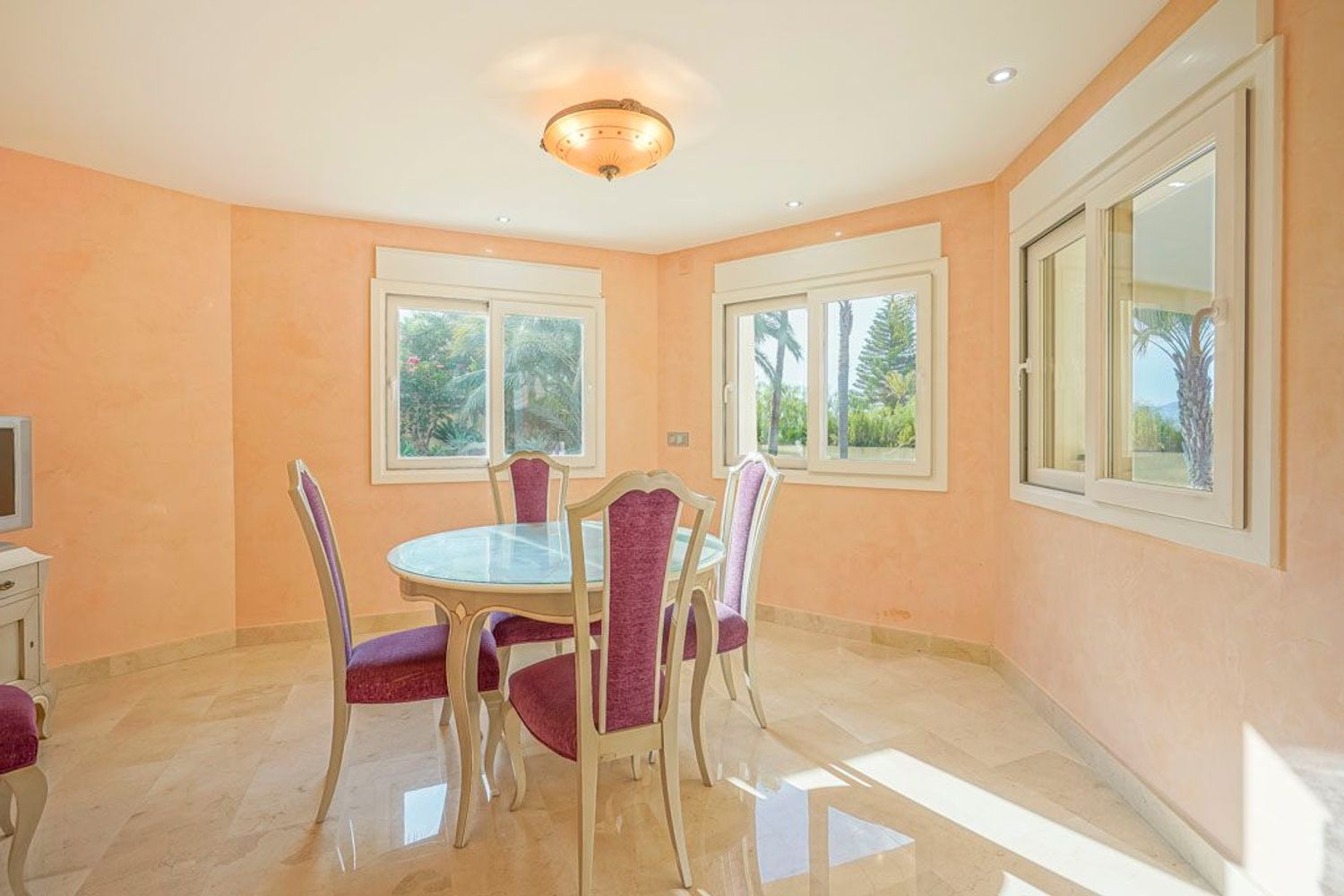 Villa tradicional en Benissa en venta con vistas al mar y al Peñón de Ifach