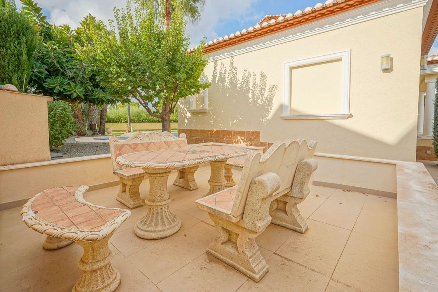 Villa tradicional en Benissa en venta con vistas al mar y al Peñón de Ifach