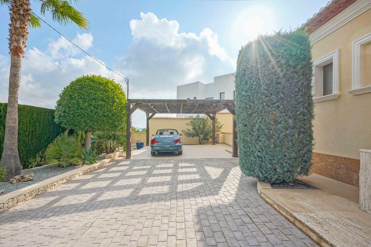 Villa tradicional en Benissa en venta con vistas al mar y al Peñón de Ifach