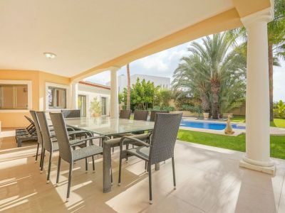 Villa tradicional en Benissa en venta con vistas al mar y al Peñón de Ifach