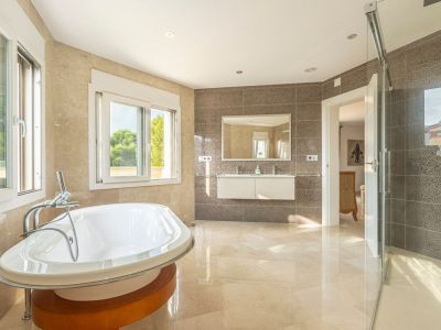 Villa tradicional en Benissa en venta con vistas al mar y al Peñón de Ifach