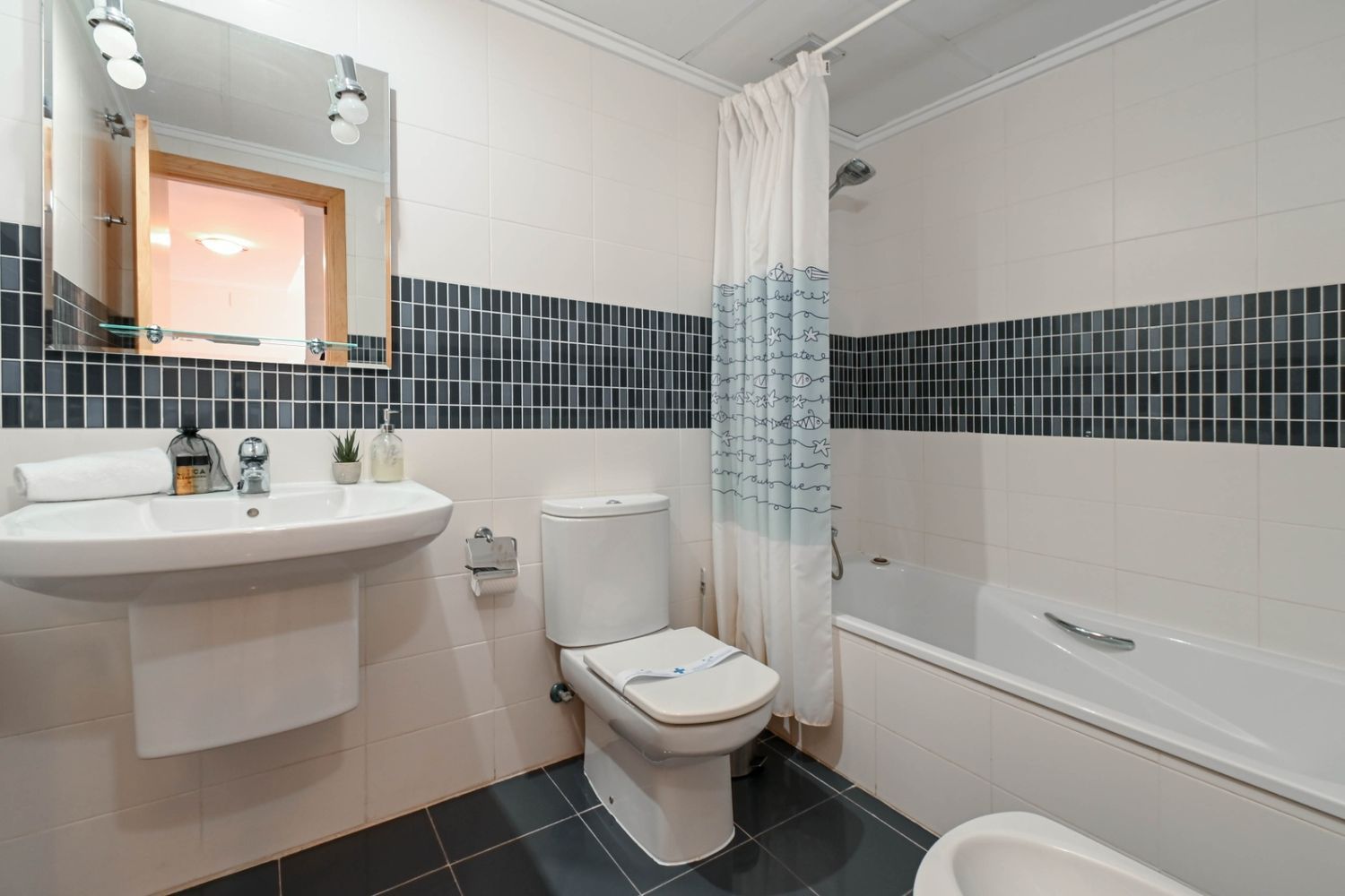 Apartamento en venta en Jávea, Jardines del Pueblo, con privacidad y confort