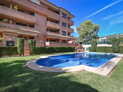 Apartamento en venta en Jávea, Jardines del Pueblo, con privacidad y confort
