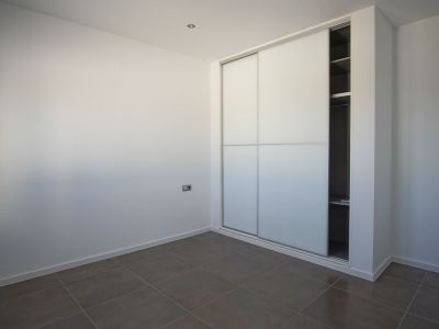 Villa de estilo mediterráneo en venta en Moraira con vistas panorámicas al mar.