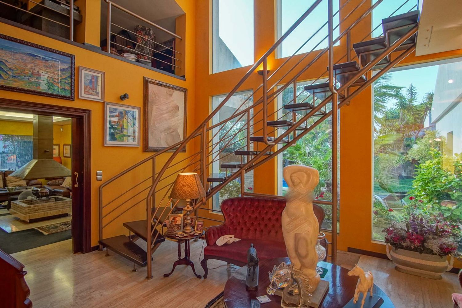 Villa de lujo en Dénia en venta con piscina privada y vistas al Montgó