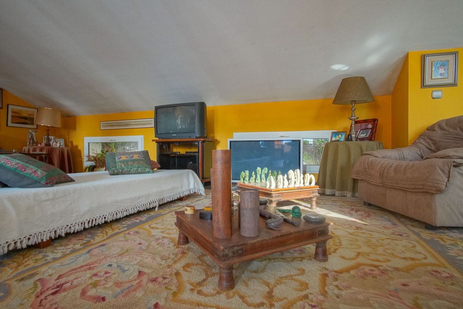 Villa de lujo en Dénia en venta con piscina privada y vistas al Montgó