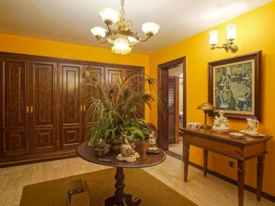Villa de lujo en Dénia en venta con piscina privada y vistas al Montgó