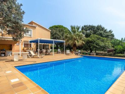 Chalet de 5 dormitorios en venta en Las Marinas, Dénia, a 550m de la playa