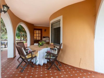 Chalet de 5 dormitorios en venta en Las Marinas, Dénia, a 550m de la playa