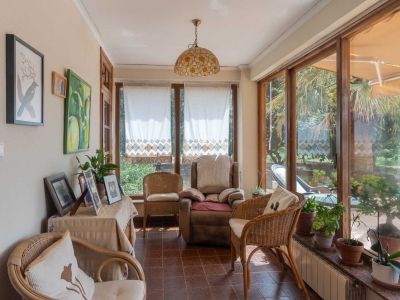 Chalet de 5 dormitorios en venta en Las Marinas, Dénia, a 550m de la playa