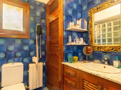 Chalet de 5 dormitorios en venta en Las Marinas, Dénia, a 550m de la playa