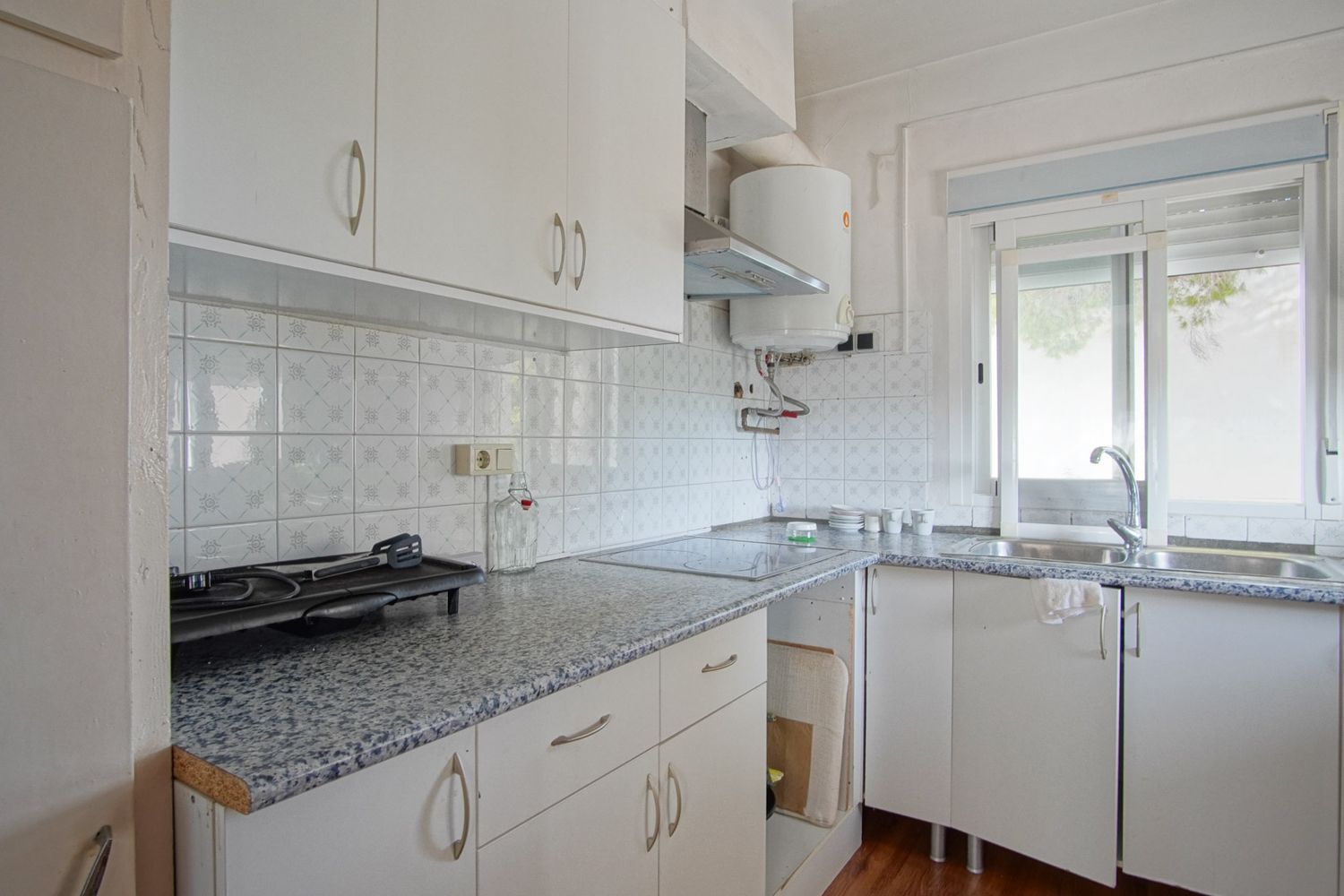 Chalet independiente en venta en Las Rotas, Dénia, con restaurante y vistas al mar